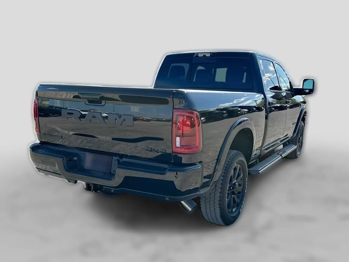 Ram 2500 Laramie 4x4 Crew Cab 6'4" Box 2027 — side view