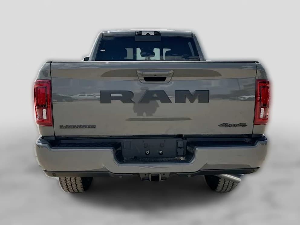 Ram 2500 Laramie 4x4 Crew Cab 6'4" Box 2027 — side view