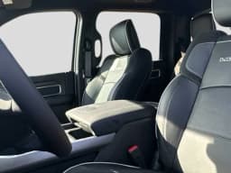 Ram 2500 Laramie 4x4 Crew Cab 6'4" Box 2027 — side view
