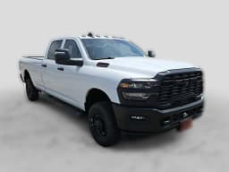 Ram 2500 Tradesman 4x4 Crew Cab 8' Box 2026 — side view