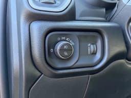 Ram 2500 Tradesman 4x4 Crew Cab 8' Box 2027 — side view