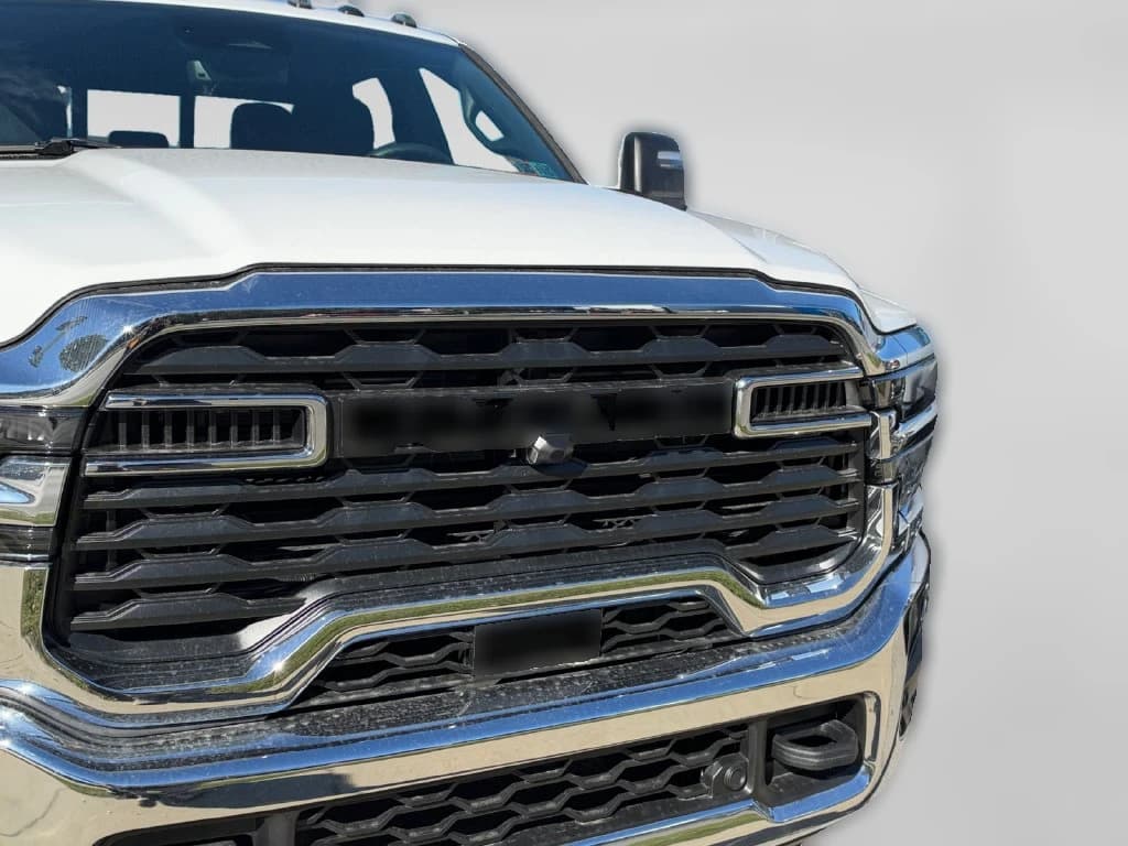 Ram 2500 Tradesman 4x4 Crew Cab 8' Box 2027 — side view