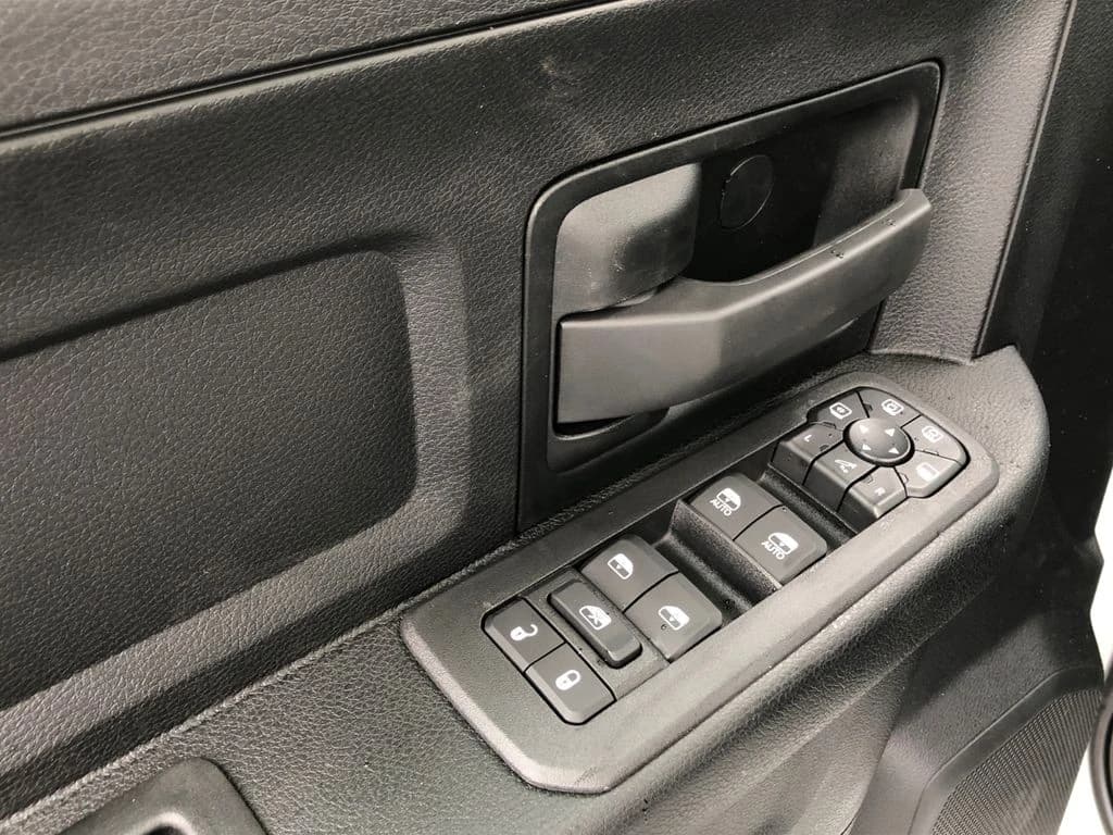 Ram 2500 Black Express 4x4 Crew Cab 8' Box 2027 — side view