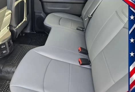 Ram 2500 Tradesman 4x4 Crew Cab 8' Box 2026 — side view