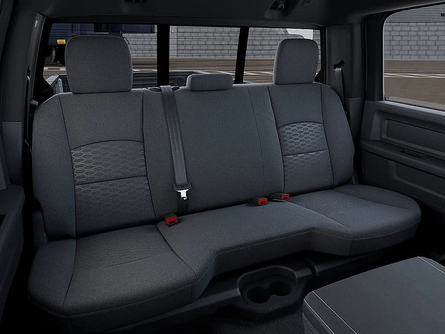 Ram 2500 Tradesman 4x4 Crew Cab 8' Box 2026 — side view