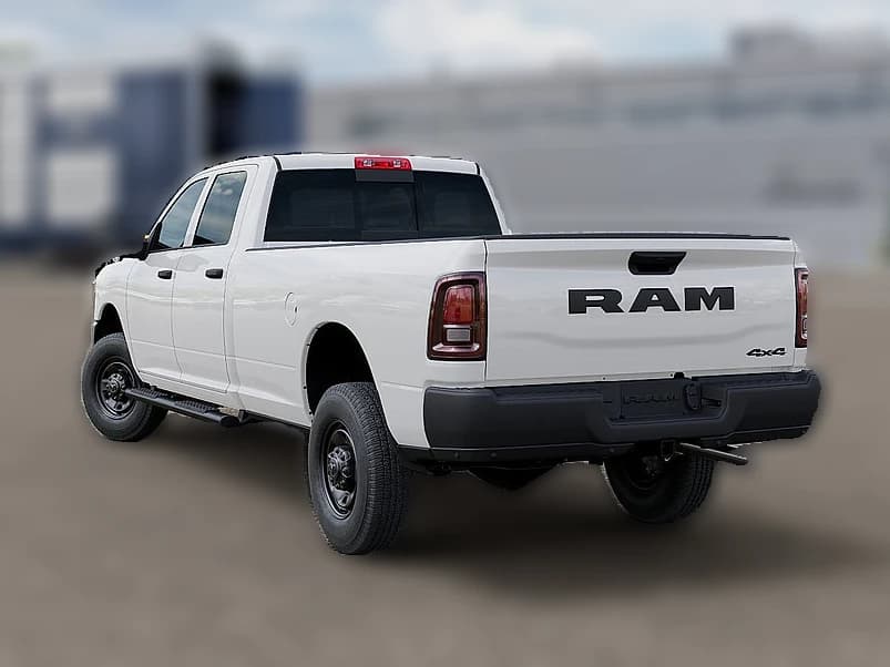 Ram 2500 Tradesman 4x4 Crew Cab 8' Box 2026 — side view