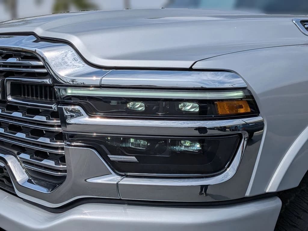 Ram 2500 Limited 4x4 Crew Cab 6'4" Box 2026 — side view