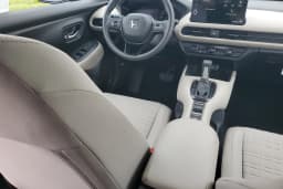 Honda HR-V LX 2WD CVT 2027 — side view