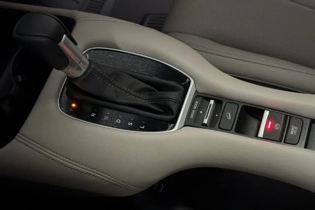 Honda HR-V EX-L 2WD CVT 2027 — side view