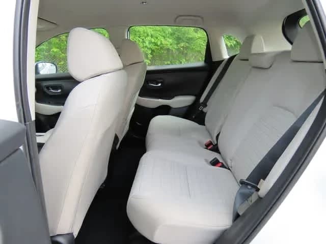 Honda HR-V LX AWD CVT 2027 — side view
