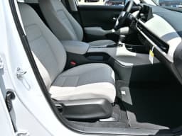 Honda HR-V LX AWD CVT 2027 — side view