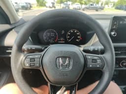Honda HR-V LX AWD CVT 2027 — side view