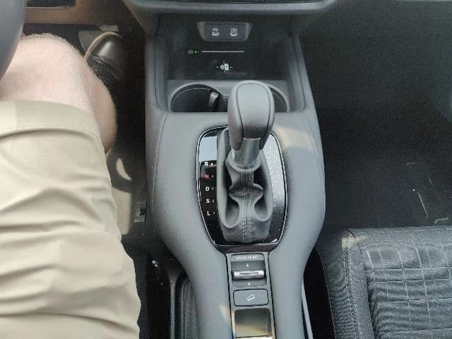 Honda HR-V LX AWD CVT 2027 — side view