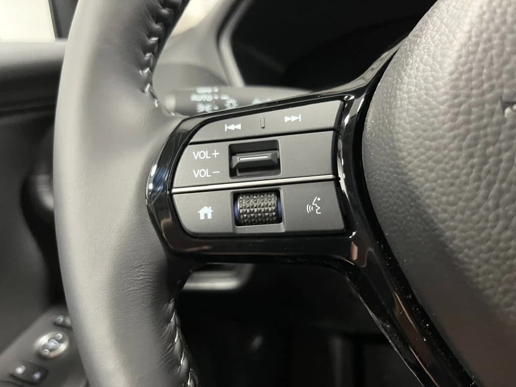 Honda HR-V EX-L AWD CVT 2027 — side view