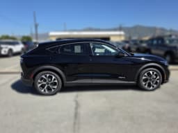 Ford Mustang Mach-E Select RWD 2026 — side view