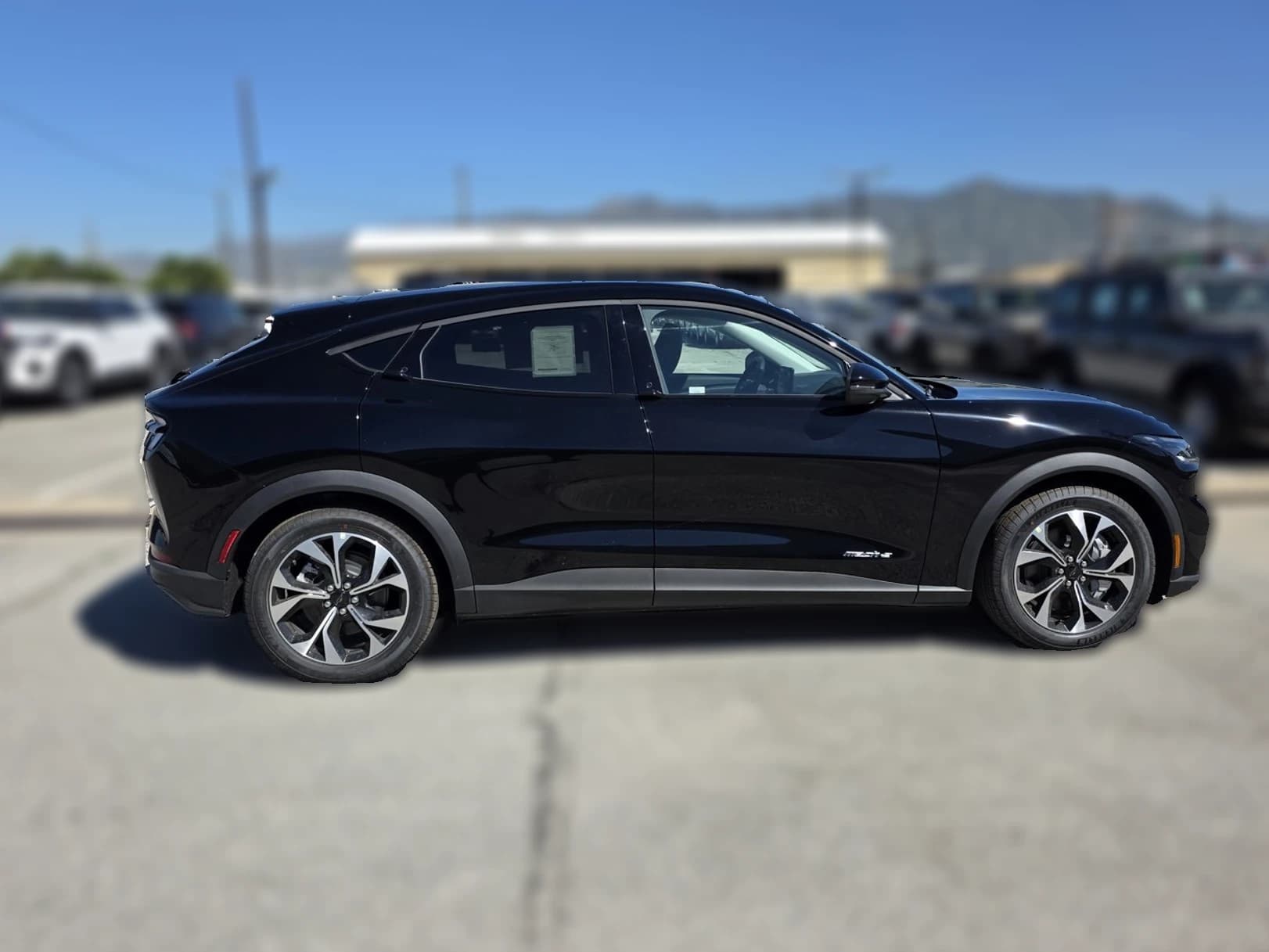Ford Mustang Mach-E Select RWD 2026 — side view