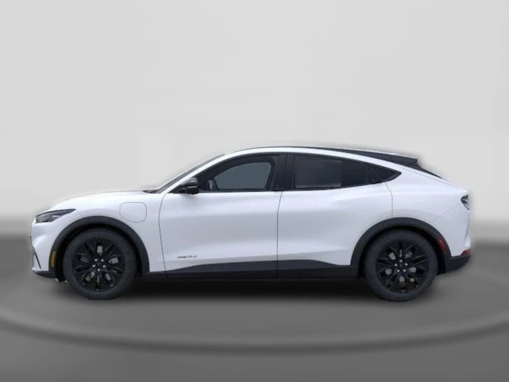 Ford Mustang Mach-E Select RWD 2026 — side view