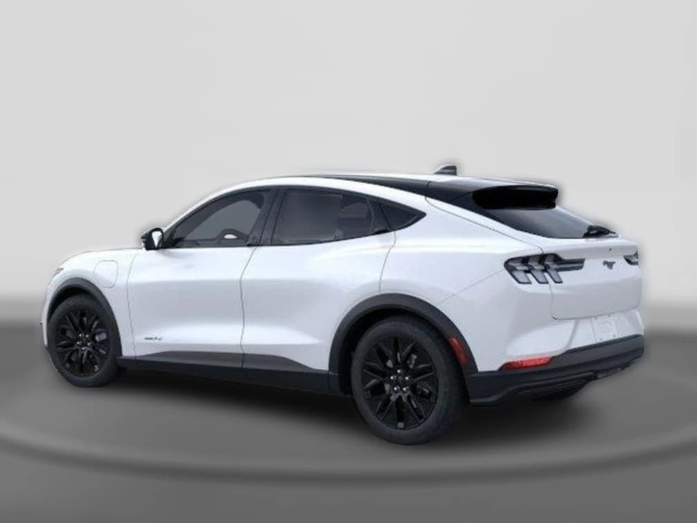 Ford Mustang Mach-E Select RWD 2026 — side view