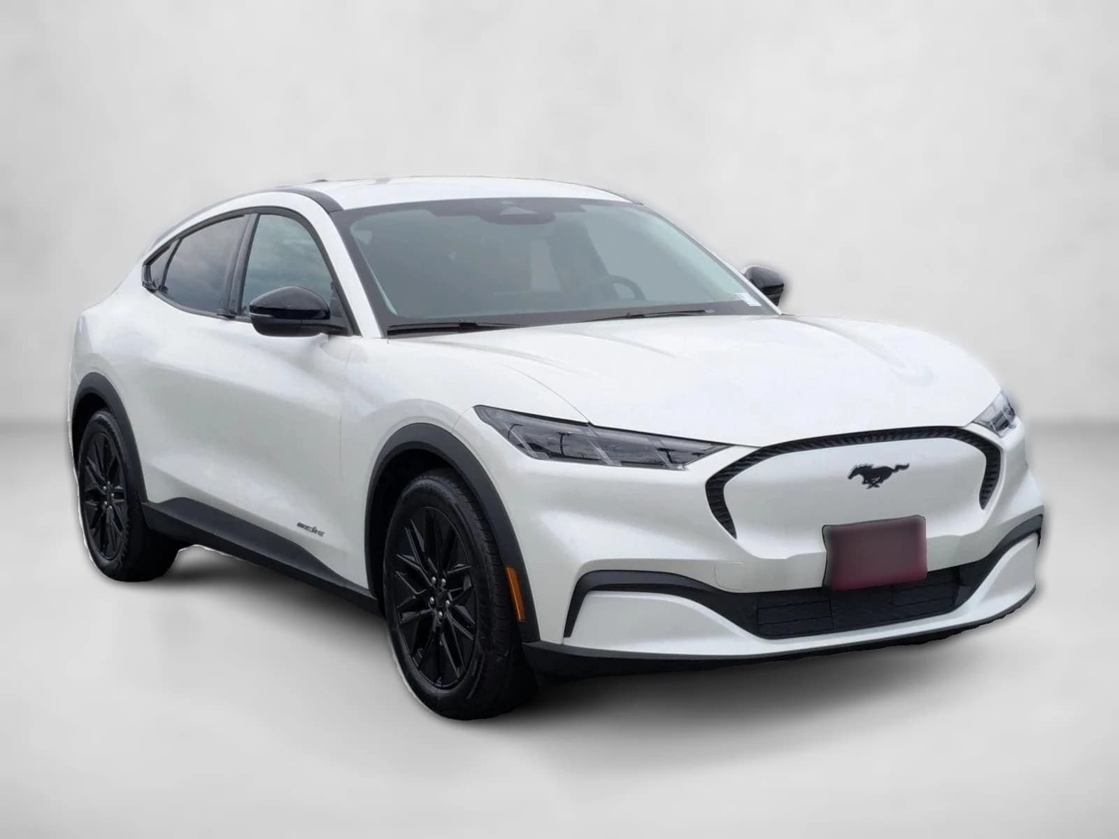Ford Mustang Mach-E Select RWD 2026 — side view