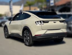 Ford Mustang Mach-E Select RWD 2026 — side view