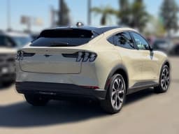 Ford Mustang Mach-E Select RWD 2026 — side view