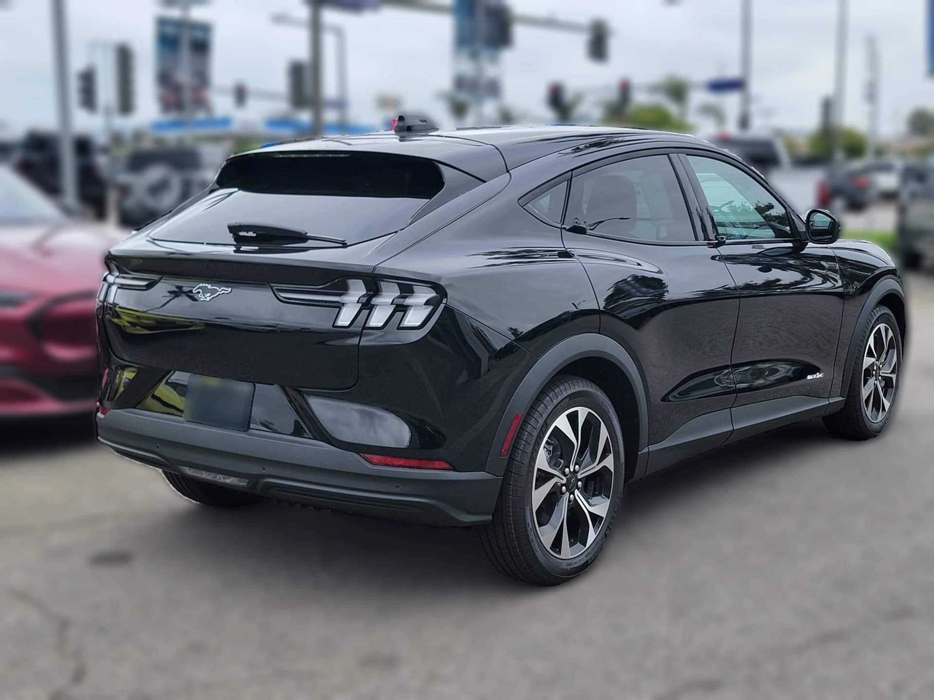 Ford Mustang Mach-E Select RWD 2026 — side view