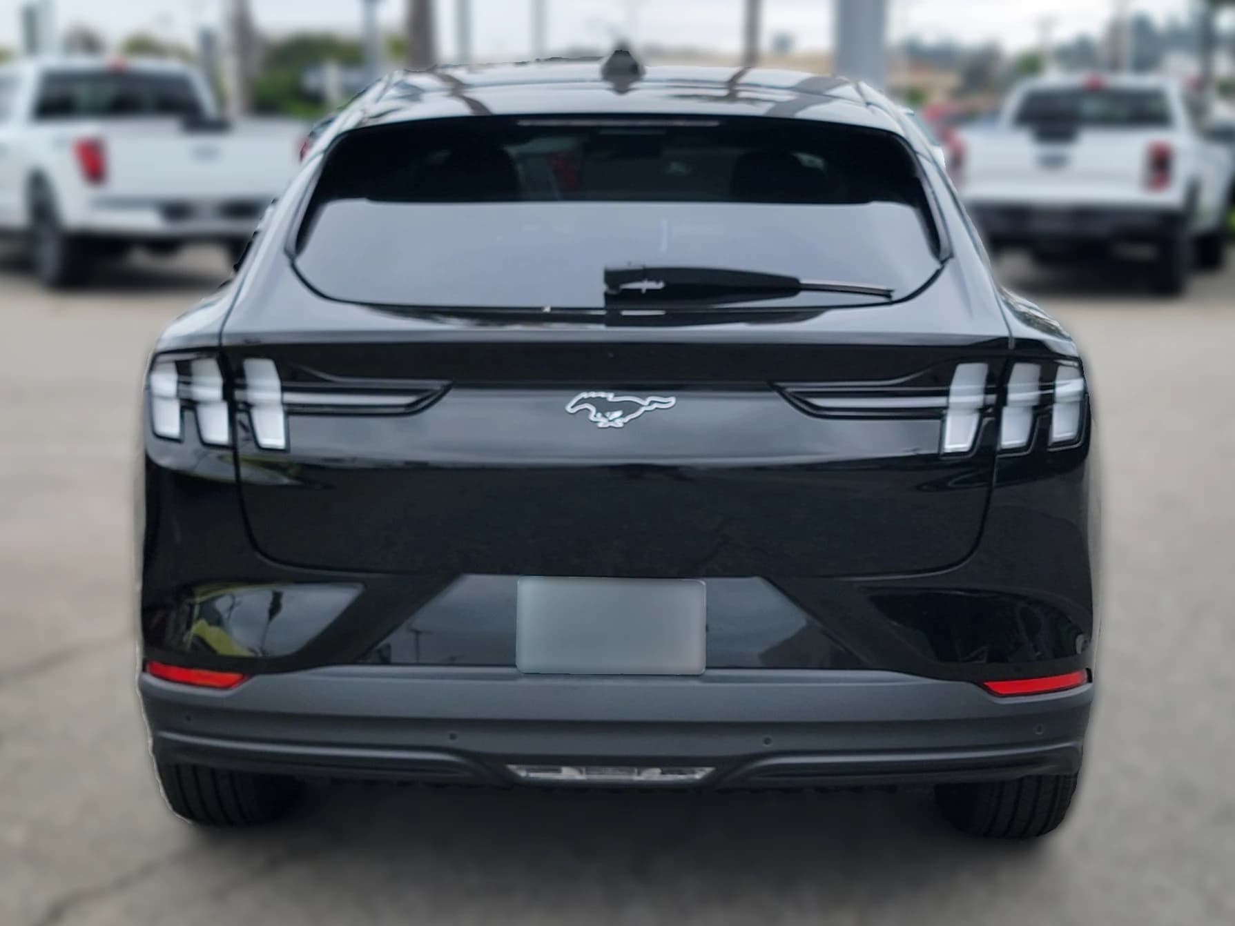 Ford Mustang Mach-E Select RWD 2026 — side view