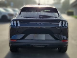 Ford Mustang Mach-E Select RWD