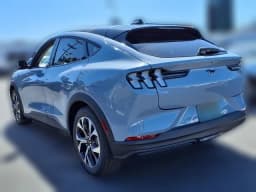 Ford Mustang Mach-E Select RWD 2026 — side view