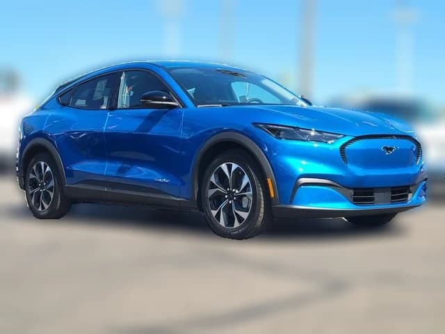Ford Mustang Mach-E Select RWD 2026 — side view