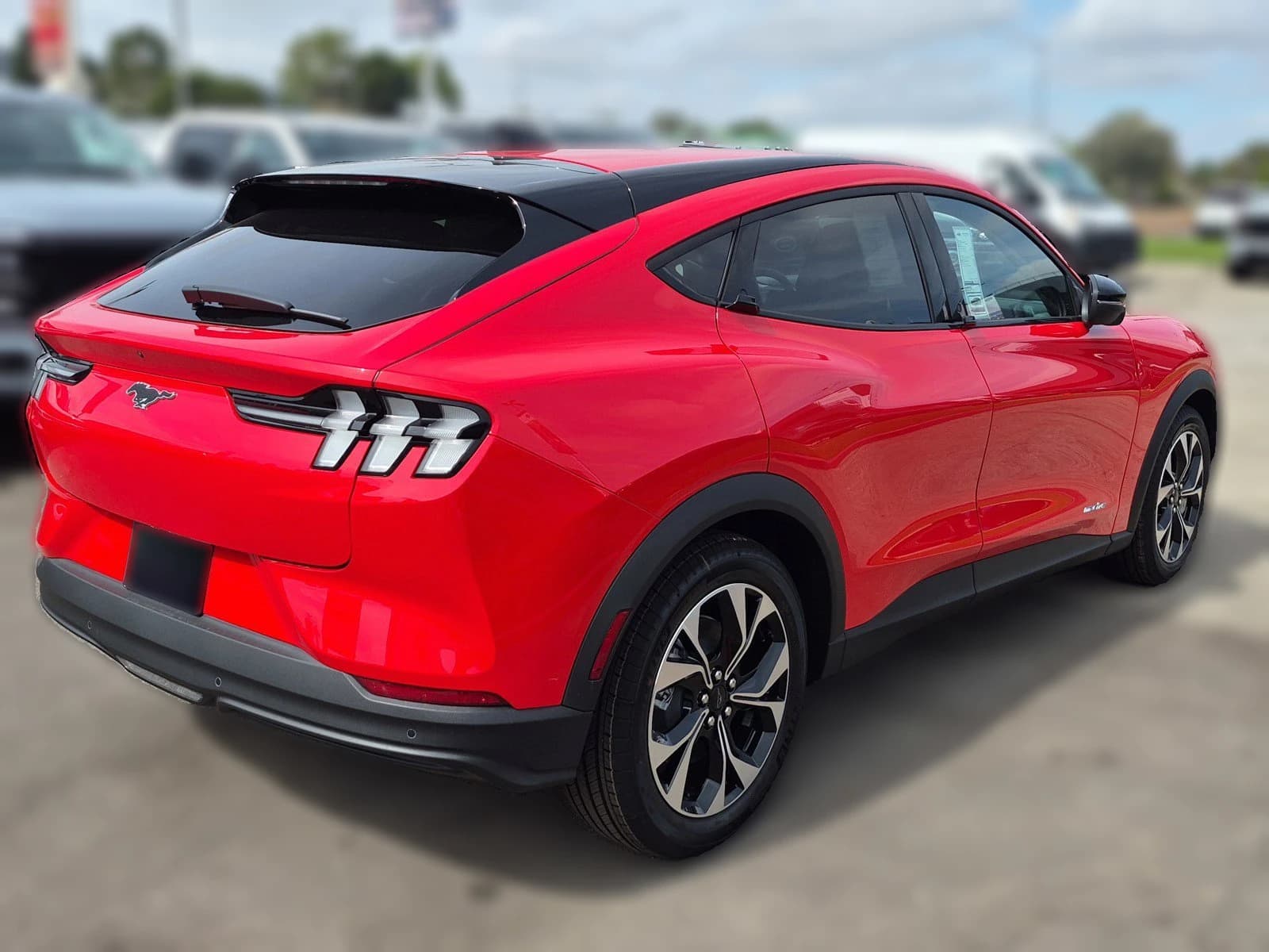 Ford Mustang Mach-E Select RWD 2026 — side view