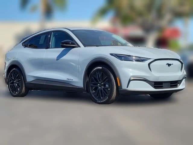 Ford Mustang Mach-E Select RWD 2026 — side view