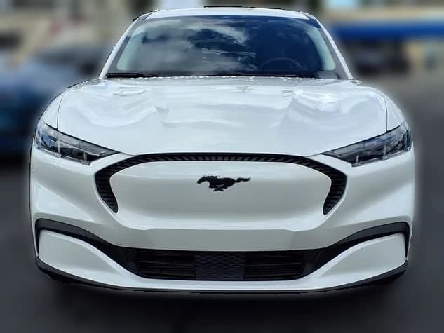 Ford Mustang Mach-E Select RWD 2026 — side view