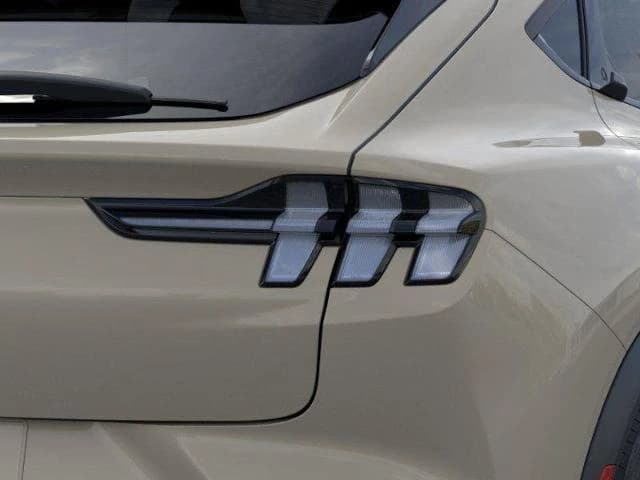 Ford Mustang Mach-E Select RWD 2026 — side view