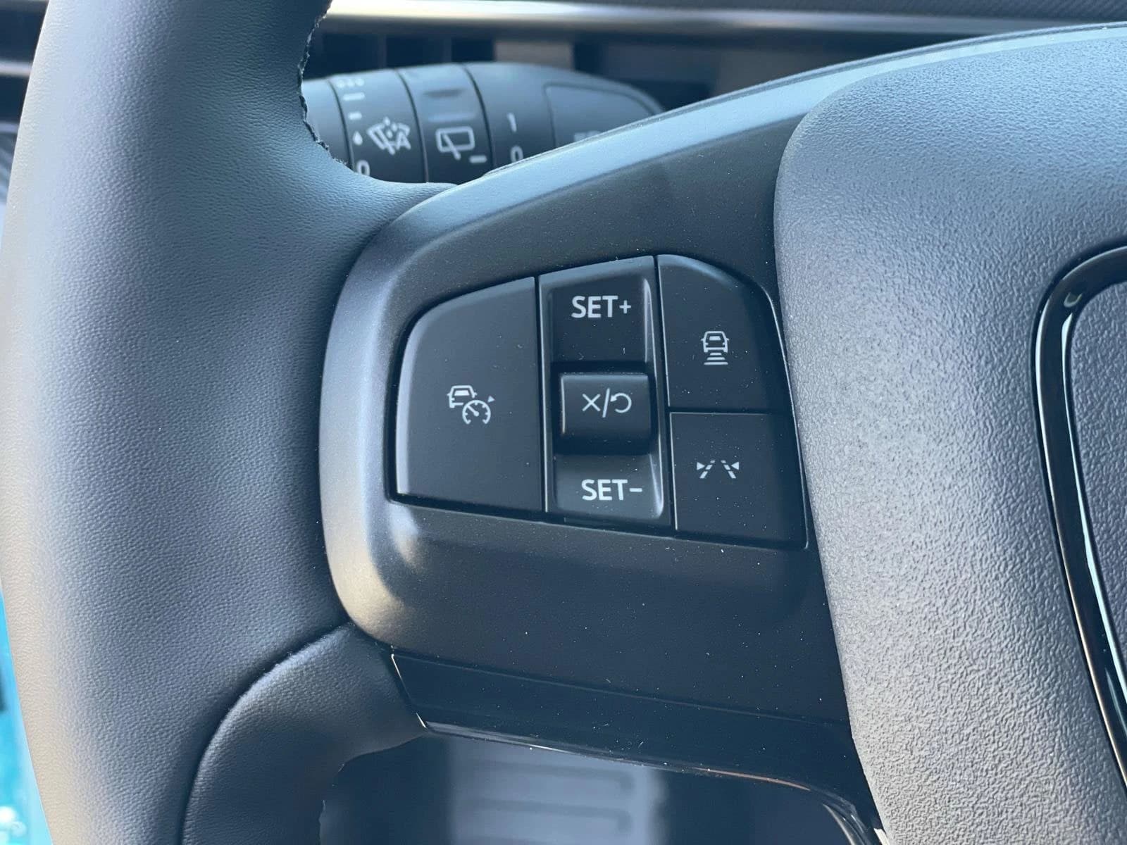 Ford Mustang Mach-E Select RWD 2026 — side view