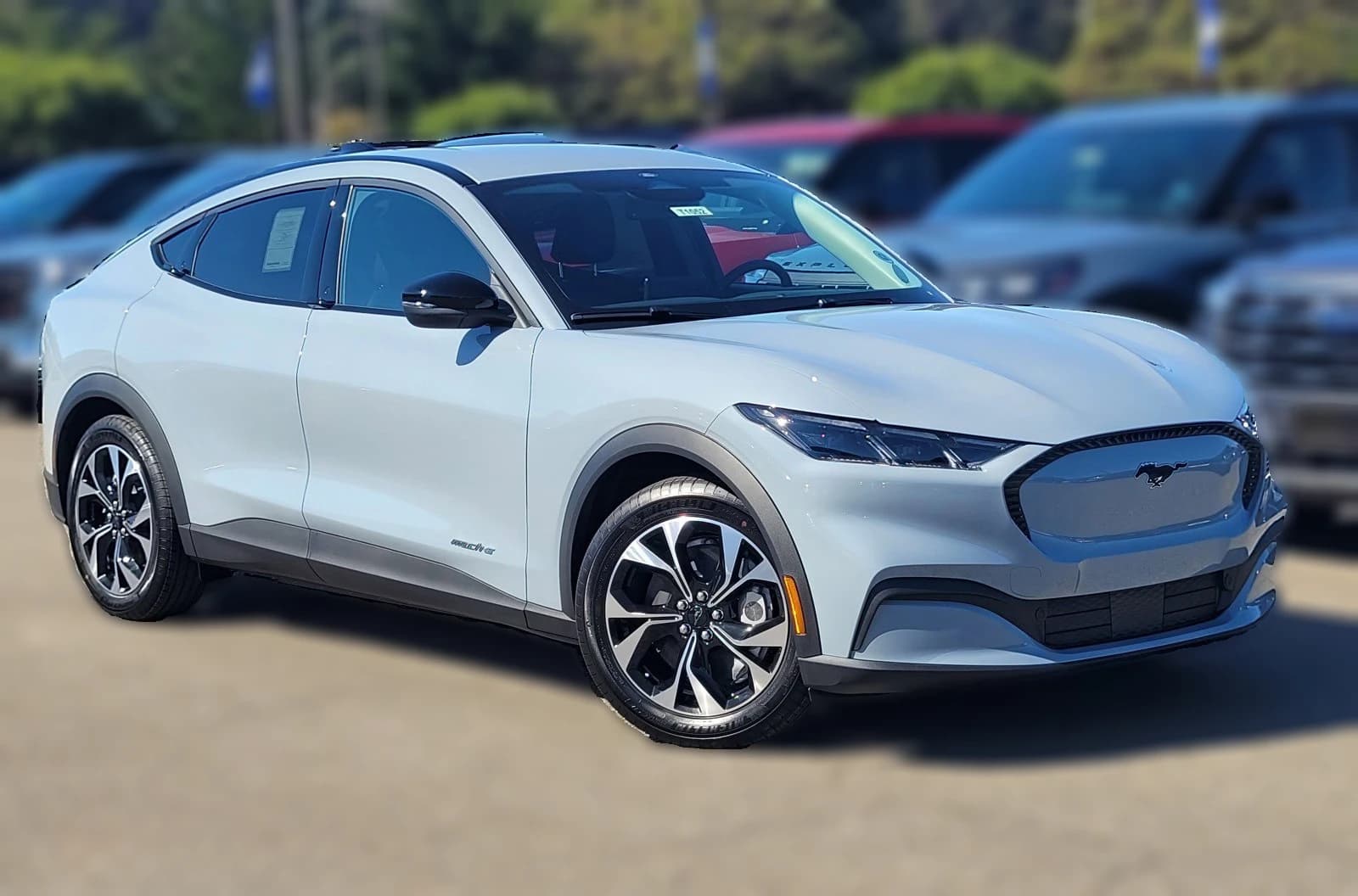 Ford Mustang Mach-E Select RWD 2026 — side view
