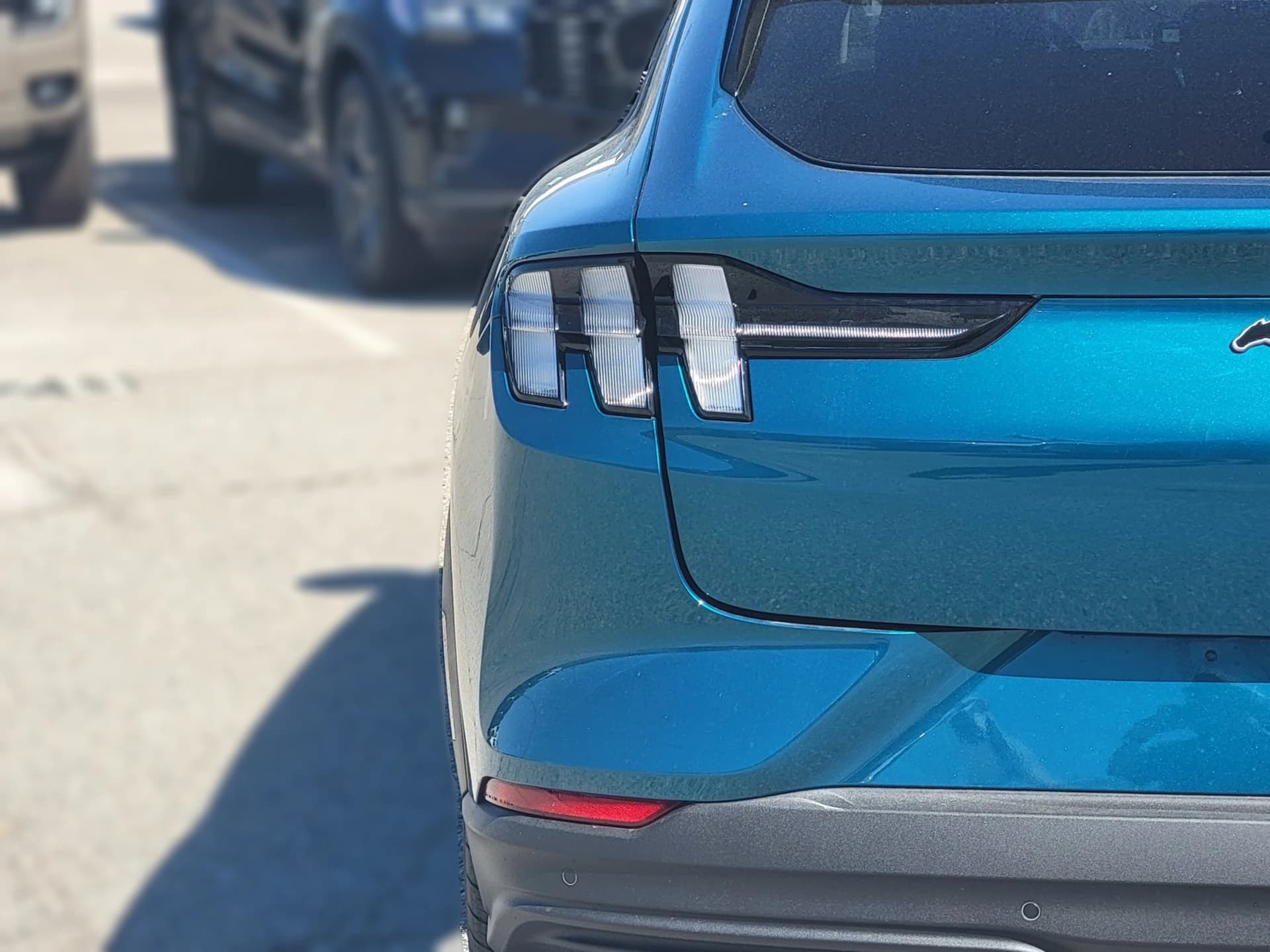 Ford Mustang Mach-E Select RWD 2026 — side view