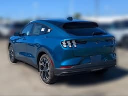 Ford Mustang Mach-E Select RWD 2026 — side view