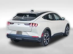 Ford Mustang Mach-E Select RWD 2026 — side view