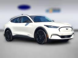 Ford Mustang Mach-E Select RWD 2026 — side view