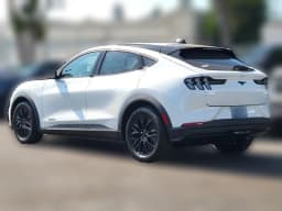 Ford Mustang Mach-E Select RWD 2026 — side view