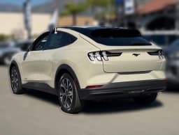Ford Mustang Mach-E Select RWD 2026 — side view