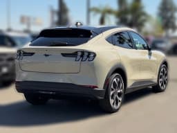 Ford Mustang Mach-E Select RWD 2026 — side view