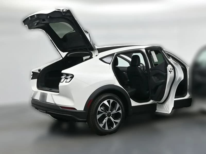 Ford Mustang Mach-E Select RWD 2026 — side view