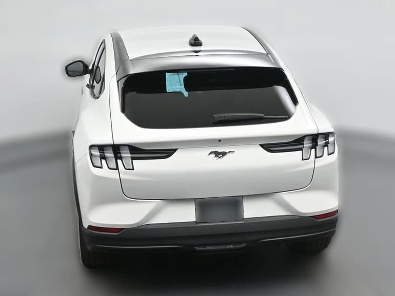 Ford Mustang Mach-E Select RWD 2026 — side view