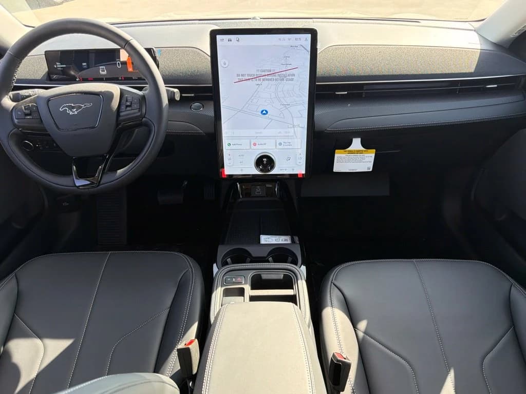 Ford Mustang Mach-E Select RWD 2026 — side view