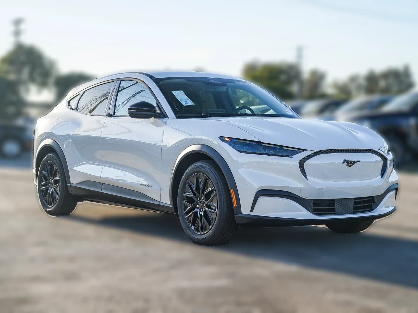 Ford Mustang Mach-E Select RWD 2026 — side view