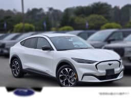 Ford Mustang Mach-E Select RWD 2026 — side view