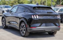 Ford Mustang Mach-E Select RWD 2026 — side view