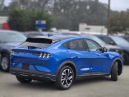 Ford Mustang Mach-E Select RWD 2026 — side view